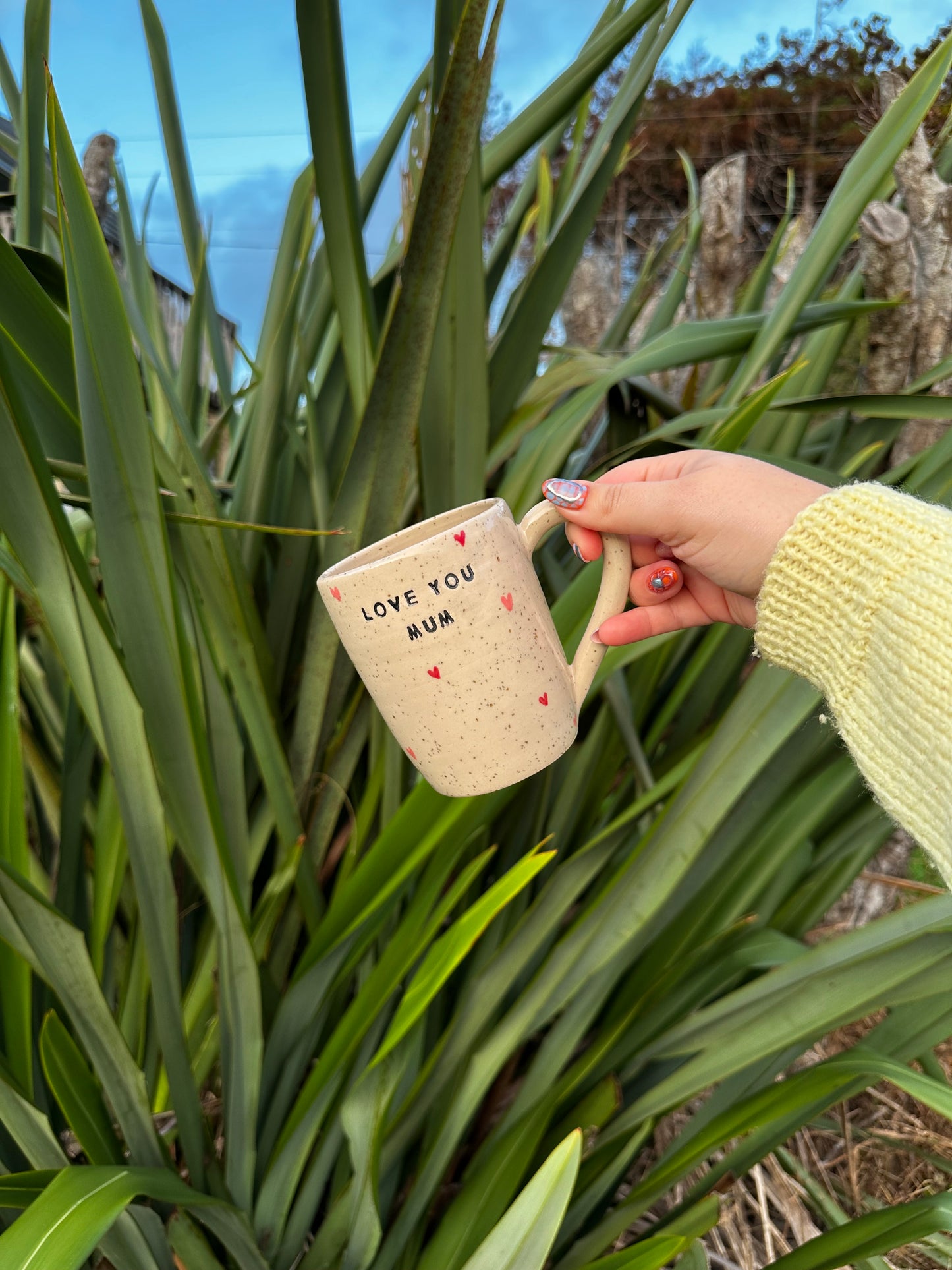 ‘Love You Mum’ heart mug